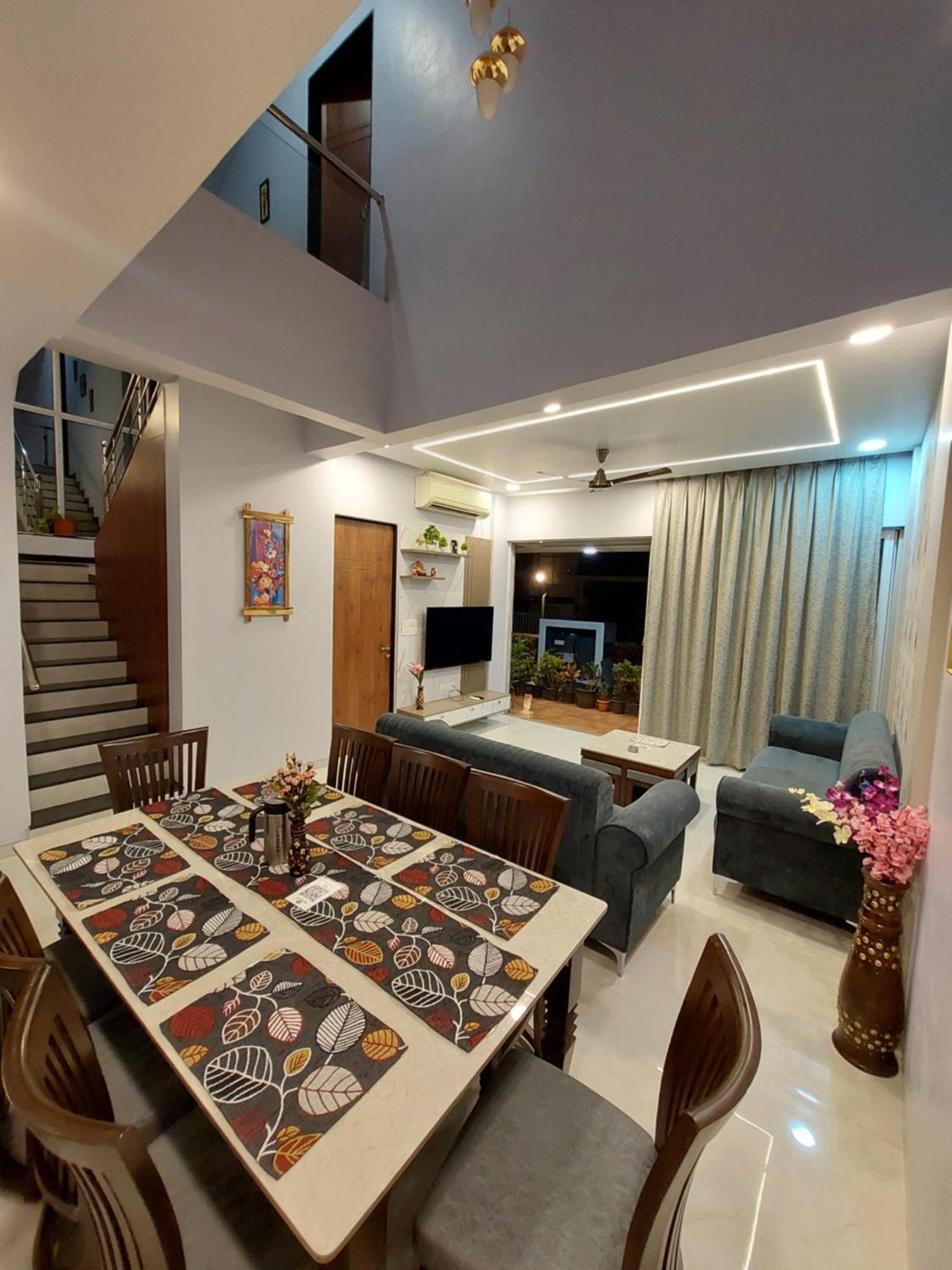Divine Bliss Villa לונבלה מראה חיצוני תמונה